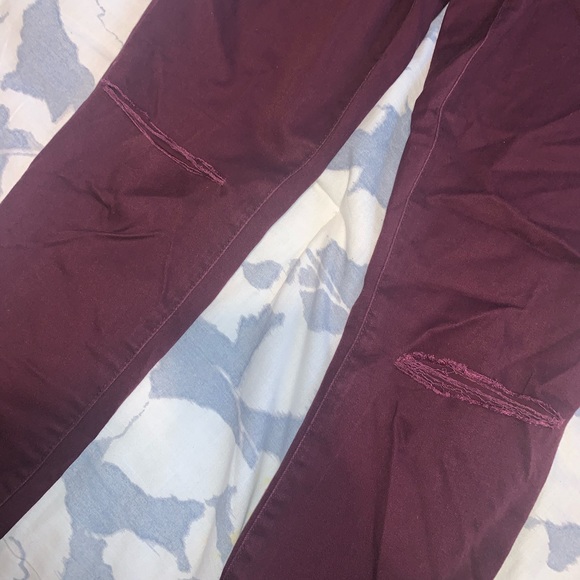 Women’s Mid Rise Jeans - Picture 4 of 4